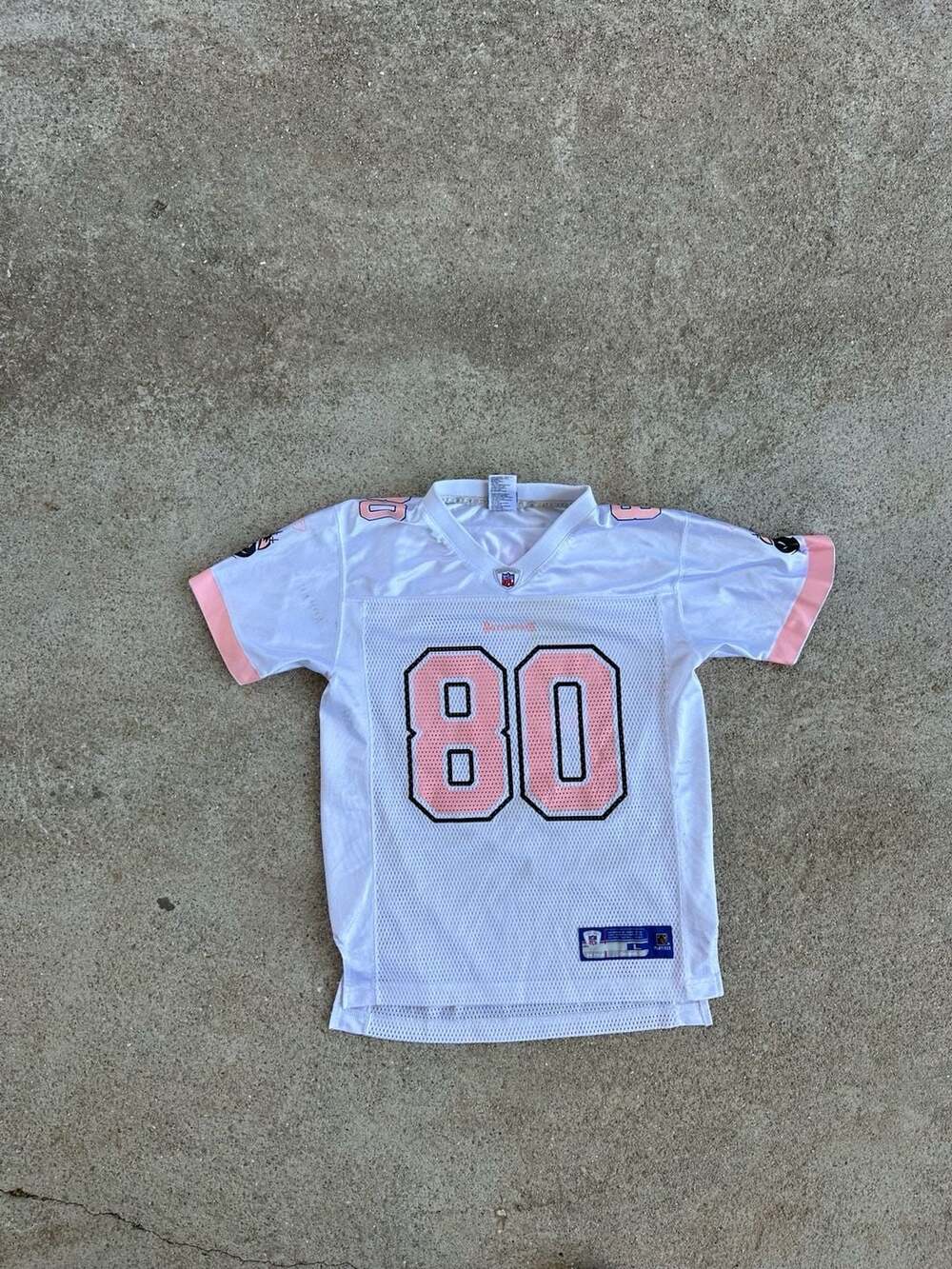 Reebok Tampa Bay Buccaneers Michael Clayton #80 Pink Youth Jersey Size L (14)